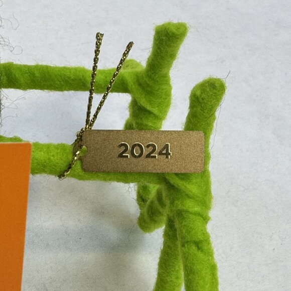 Hyde & EEK! X-Ray Featherly Friends Halloween Bird Decor Green Black 2024 NEW - Picture 8 of 12